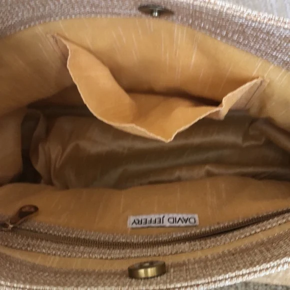 NEW DAVID JEFFREY Neutral Tote Handbag Double Handles Tassel Exterior Zip Pocket